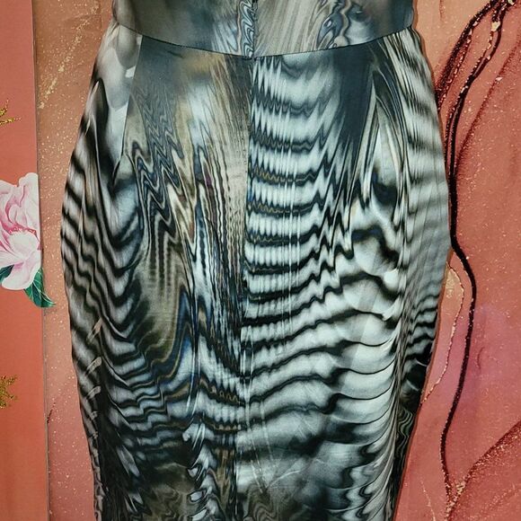 * * BLACK HALO ANIMAL ILLUSION PRINT DRESS - Picture 8 of 14